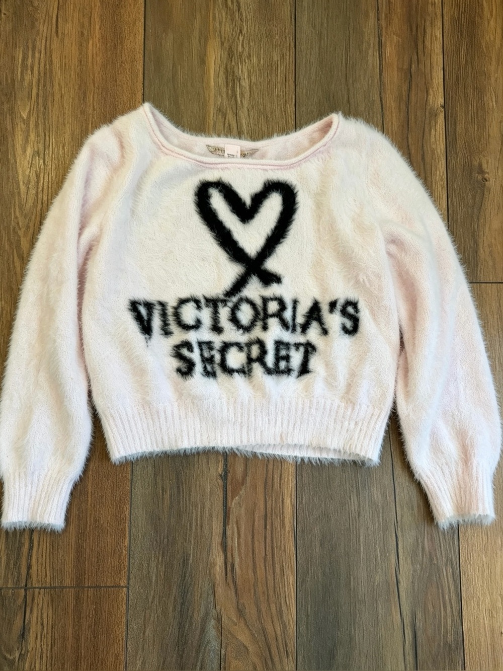 Victoria's Secret Light Pink Fuzzy Knit Sweater Boat Neck Heart Logo Long Sleeve